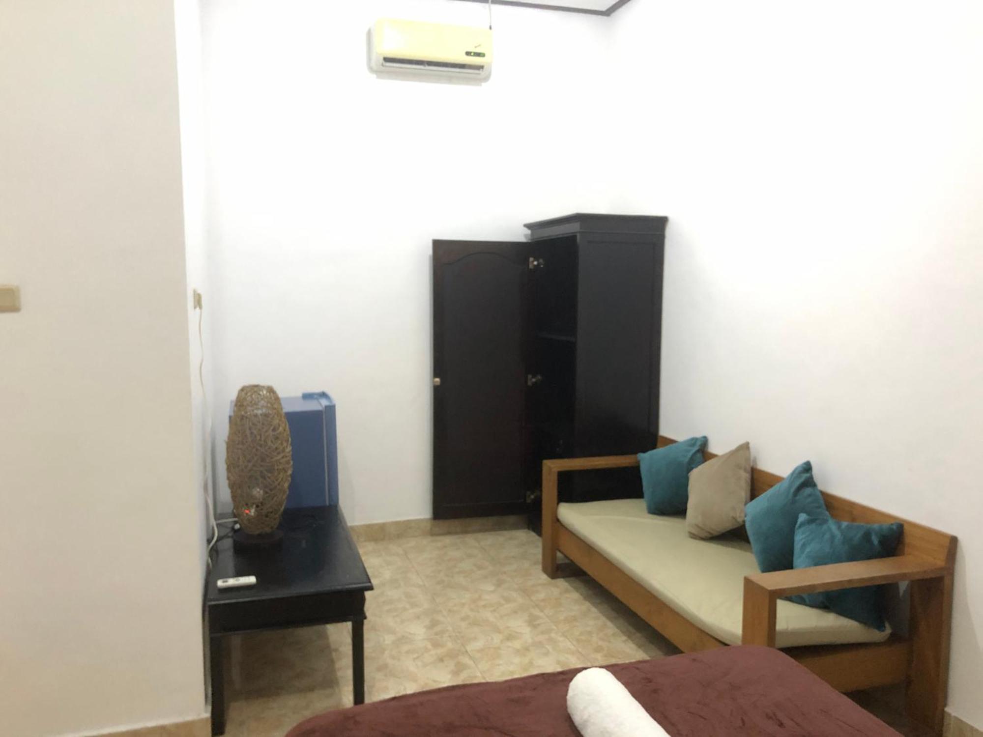 Pili Pili Homestay 6 레기안 외부 사진